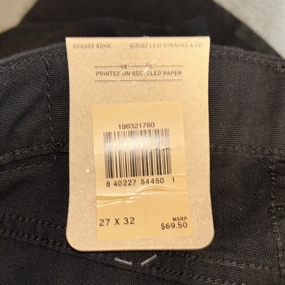 LEVI’S 315 Shaping Bootcut Jeans in Black, size 27 x 32, NWT - Picture 8 of 8